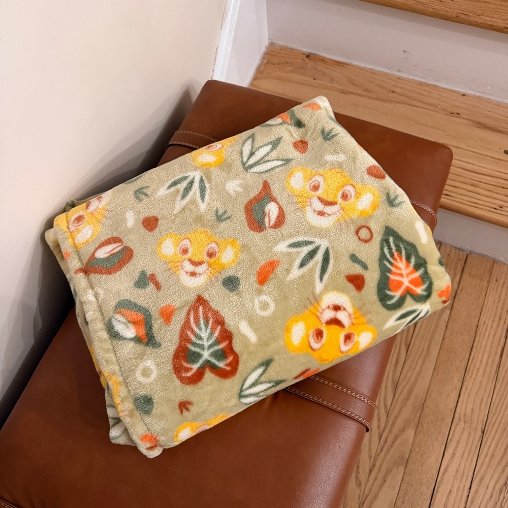 50 x 60 inches DISNEY LION KING PLUSH THROW BLANKET